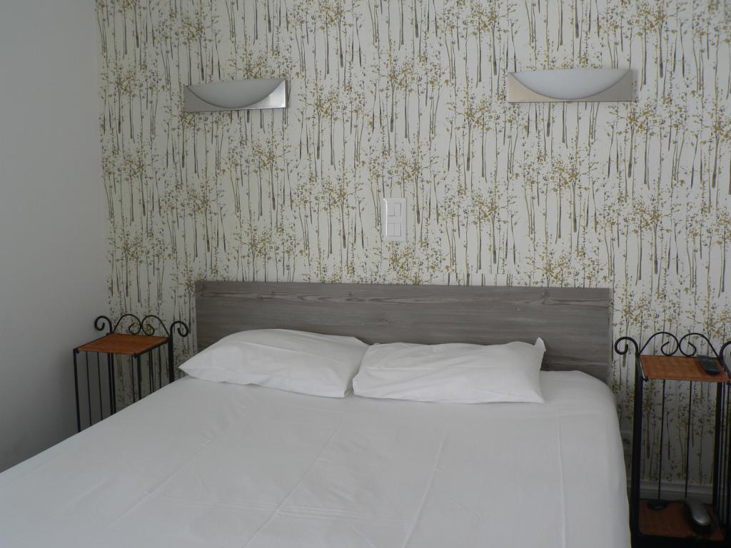 Hotel Les Alizes Biarritz Bilik gambar